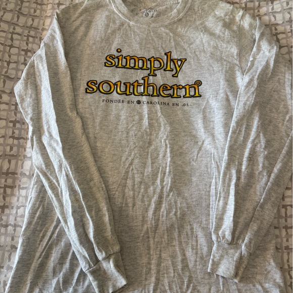 Simply Southern Gray Long Sleeve Tee - Picture 1 of 3